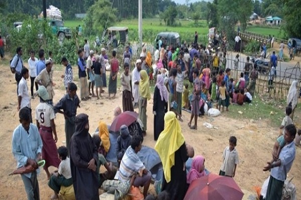 18 binden fazla Arakanlı Müslüman Bangladeş'e kaçtı