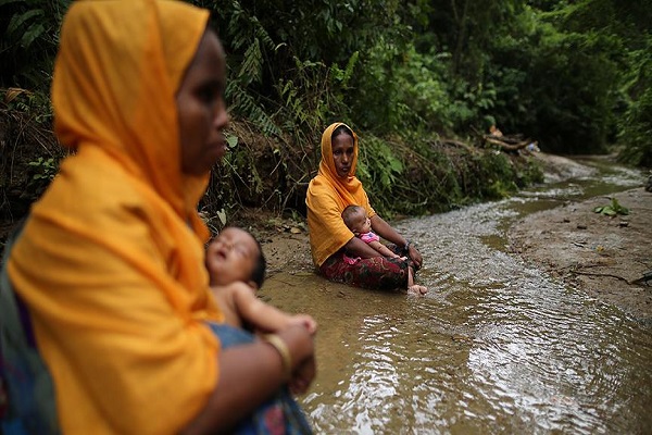 Arakan'da en az 3 bin Müslüman öldürüldü