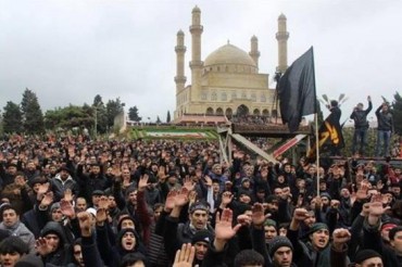 Azerbaycan’da matem merasimlerine katılanlar tutuklanıyor