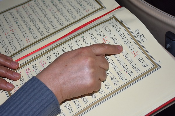 60 yaşından sonra Kur'an okumayı öğrendiler