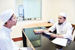 Tayland Kur'an ezber yarışmasında 95 yarışmacının rekabeti