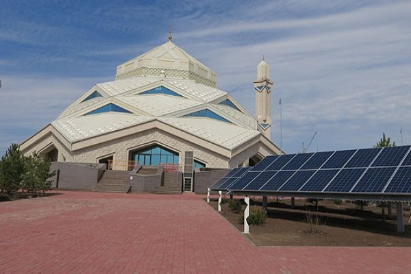 Astana’da güneş enerjili ilk cami