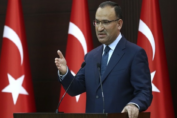 Bozdağ'dan Fransızların İslam'a saldırısına tepki Bozdağ'dan Fransızların İslam'a saldırısına tepki