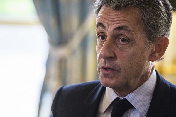 Fransa’da İslam düşmanlığı resmen boyut atladı Fransa’da İslam düşmanlığı resmen boyut atladı