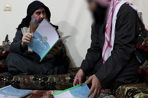 IŞİD liderine ait olduğu söylenen yeni görüntüler ortaya çıktı IŞİD liderine ait olduğu söylenen yeni görüntüler ortaya çıktı