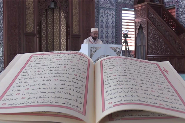 Kayserili imam asırlık mukabele geleneğini 