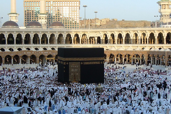 Suudi Arabistan mukaddes mekanlara girişi yasakladı
