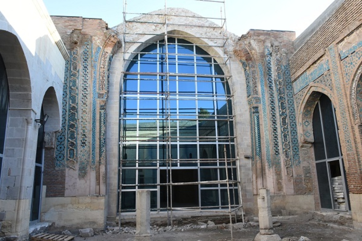 Malatya'da sekiz yüz yıllık  camii yeniden yapılandırılıyor