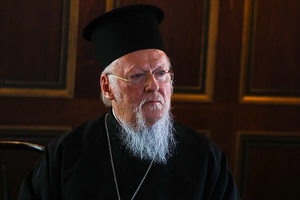 Fener Rum Patriği Bartholomeos hastaneye kaldırıldı