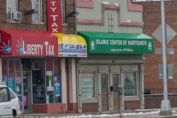 Müslüman şehir konseyine sahip ilk Amerikan şehri