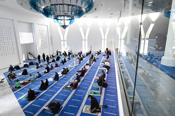 Üç Avrupa ülkesinde karantina altında Ramazan