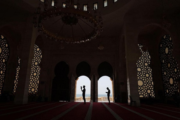 Ramazan ayının son günlerinde dünya Müslümanlarının çabaları