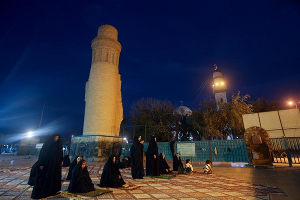 Basra'da İmam Ali (as) Hutve Camii oruç tutanlara ev sahipliği yapıyor