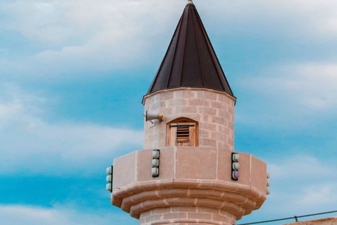 Tarihi Bosna camisinin yanındaki 