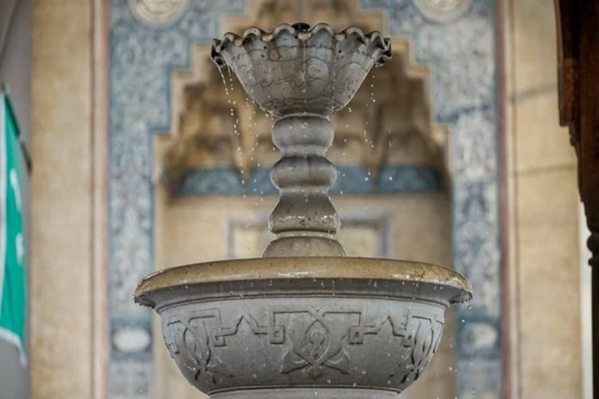 Gazi Hüsrev Bey camii;  Saraybosna'nın atan kalbi