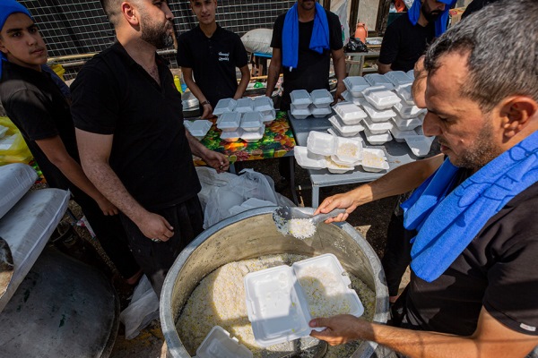 Erbain merasimine 11 binden fazla kafile katılıyor