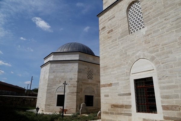 Tekirdağ'da restore edilen 523 yıllık cami ibadete açılacak