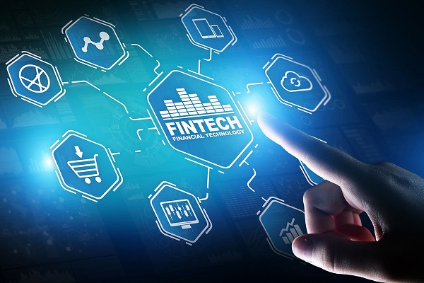 Finitech'in İngiliz Müslümanlara hizmetleri
