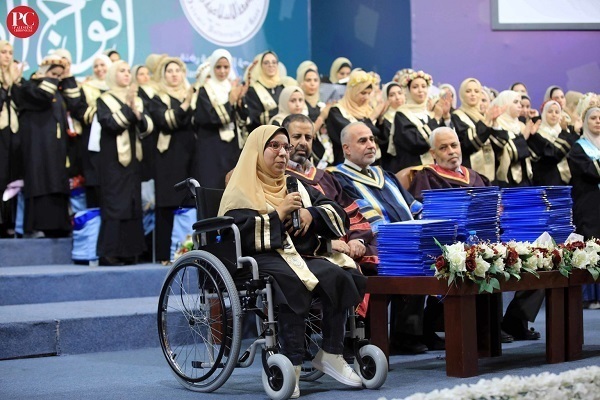 Gazze İslam Üniversitesi öğrencilerinin mezuniyet töreni