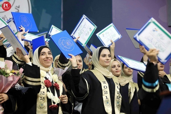 Gazze İslam Üniversitesi öğrencilerinin mezuniyet töreni