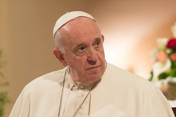 Papa Francis'ten İstanbul'daki patlama için taziye mesajı