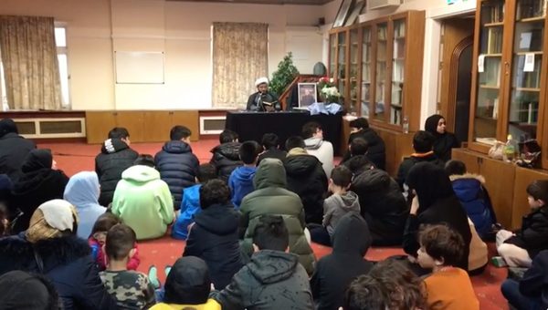 İngiltere’de Kur’an öğretmeni anıldı