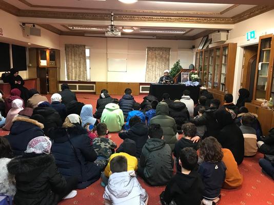 İngiltere’de Kur’an öğretmeni anıldı