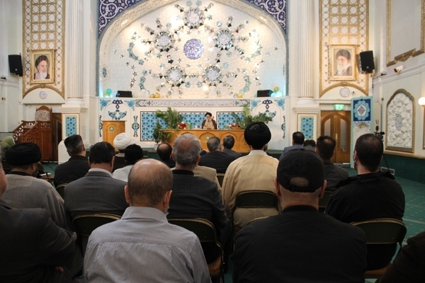 İngiltere İslam Merkezi Ramazan ayı için merkezi temizledi