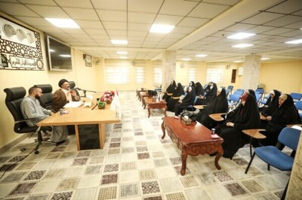 Kerbela'da kadınlara Kur'an ezber atölyeleri düzenleniyor
