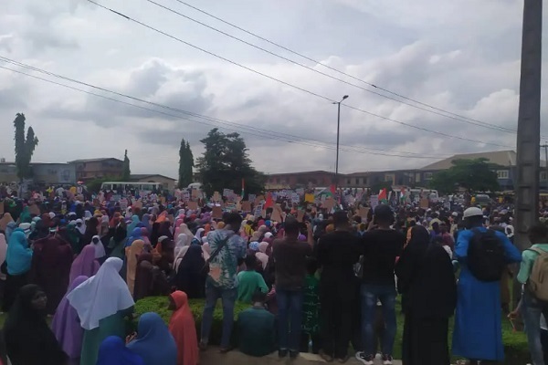 Dünyanın farklı ülkelerinde Filistin halkına destek gösterileri sürüyor| video