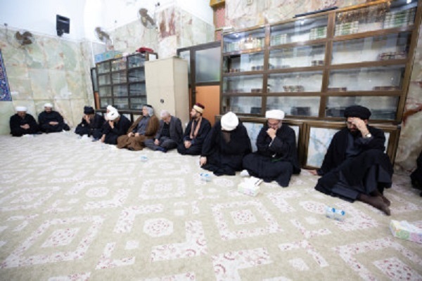 İmam Hüseyin Türbesi’nde Hz Fatıma için matem merasimi düzenlendi