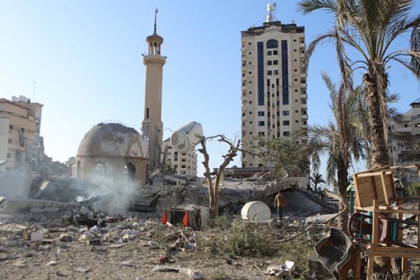Gazze'de 56 cami yıkıldı