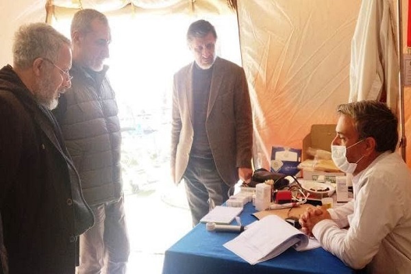 Ehli Beyt alimleri, depremzedelerin yaralarını sarıyor