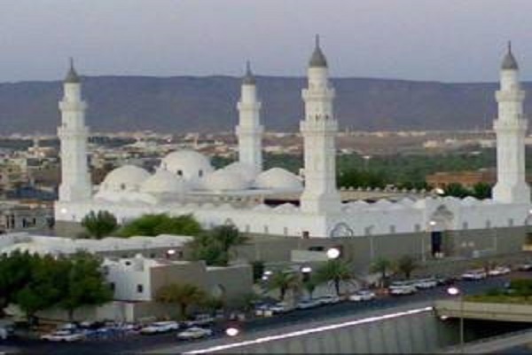 Suudi Arabistan tarihi camilerinin kapasitesi artırılıyor