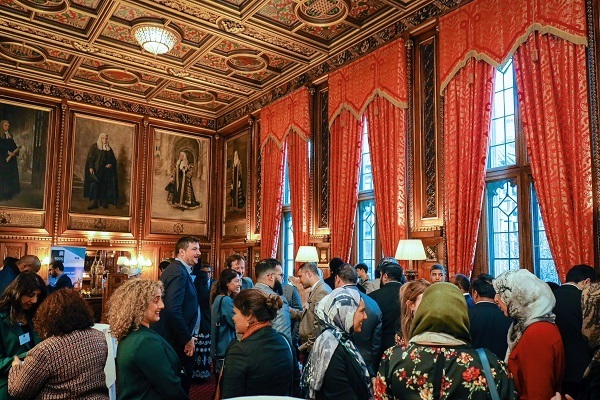 İngiliz Avam Kamarası’nda iftar yemeği