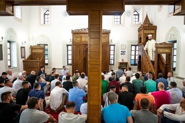 Dünyanın her köşesinden Kurban Bayramı namazından kareler + fotoğraf