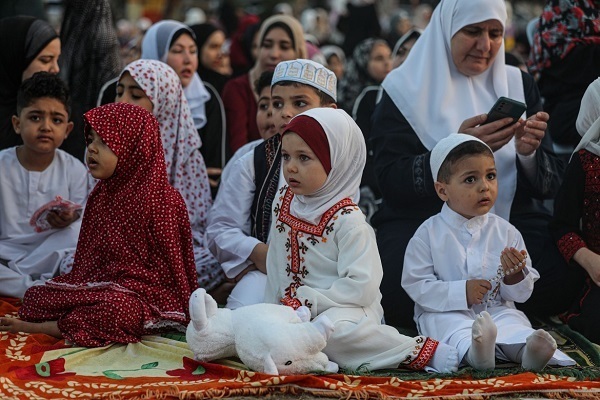 Dünyanın her köşesinden Kurban Bayramı namazından kareler + fotoğraf