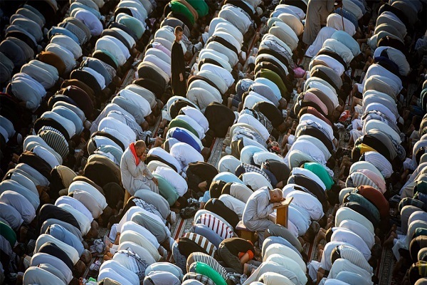 Hz. Hüseyin'in (a.s.)  türbesinde bayram namazı | Fotoğraf