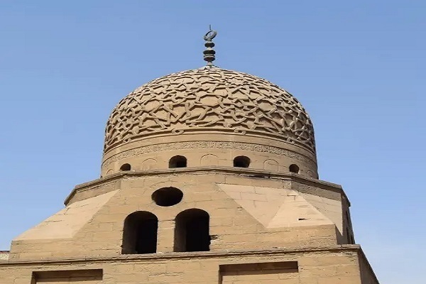 Kahire’nin Memlük çölü; Muhteşem cami ve tekkelerin merkezi + fotoğraf