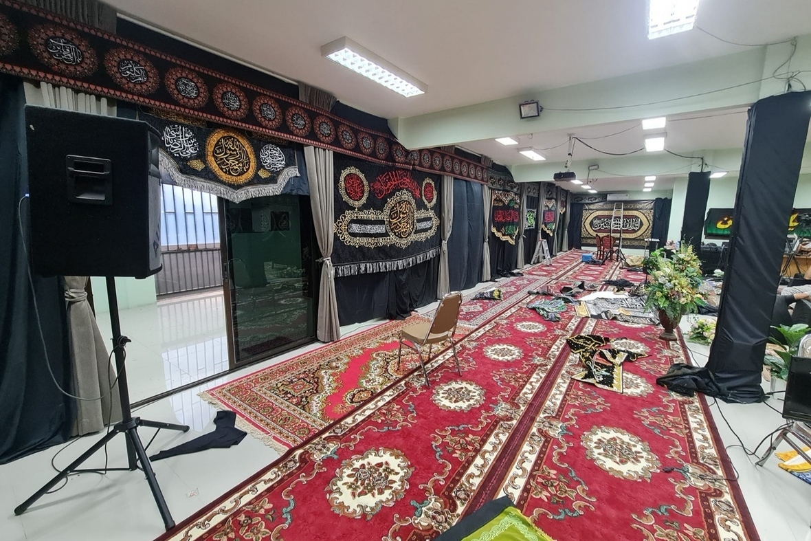 Tayland'da Hüseyniye ve camiler siyaha büründü | Fotoğraf