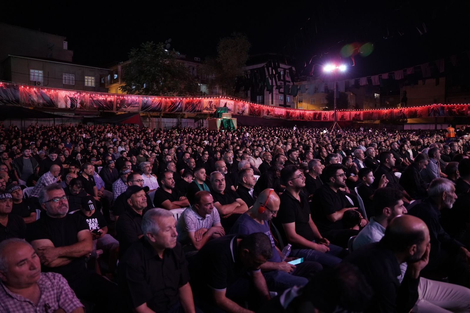 İstanbul Zeynebiye'de Şâm-ı Gariban merasimi