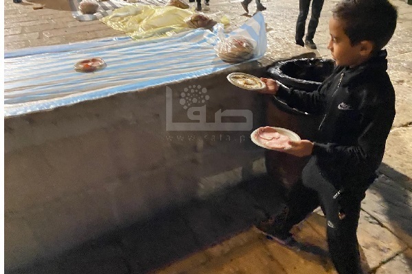 Mescid-i Aksa'da sabah namazı sonrası renkli görüntüler