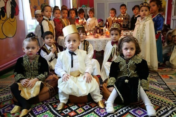 Hz Muhammed’in farklı ülkelerde doğum yıldönümü kutlamalarından kareler