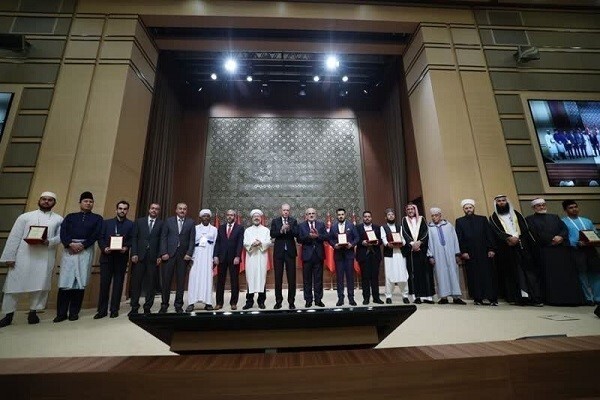 Başkan Erbaş: 54 ülkeden 94 hafız yarıştı