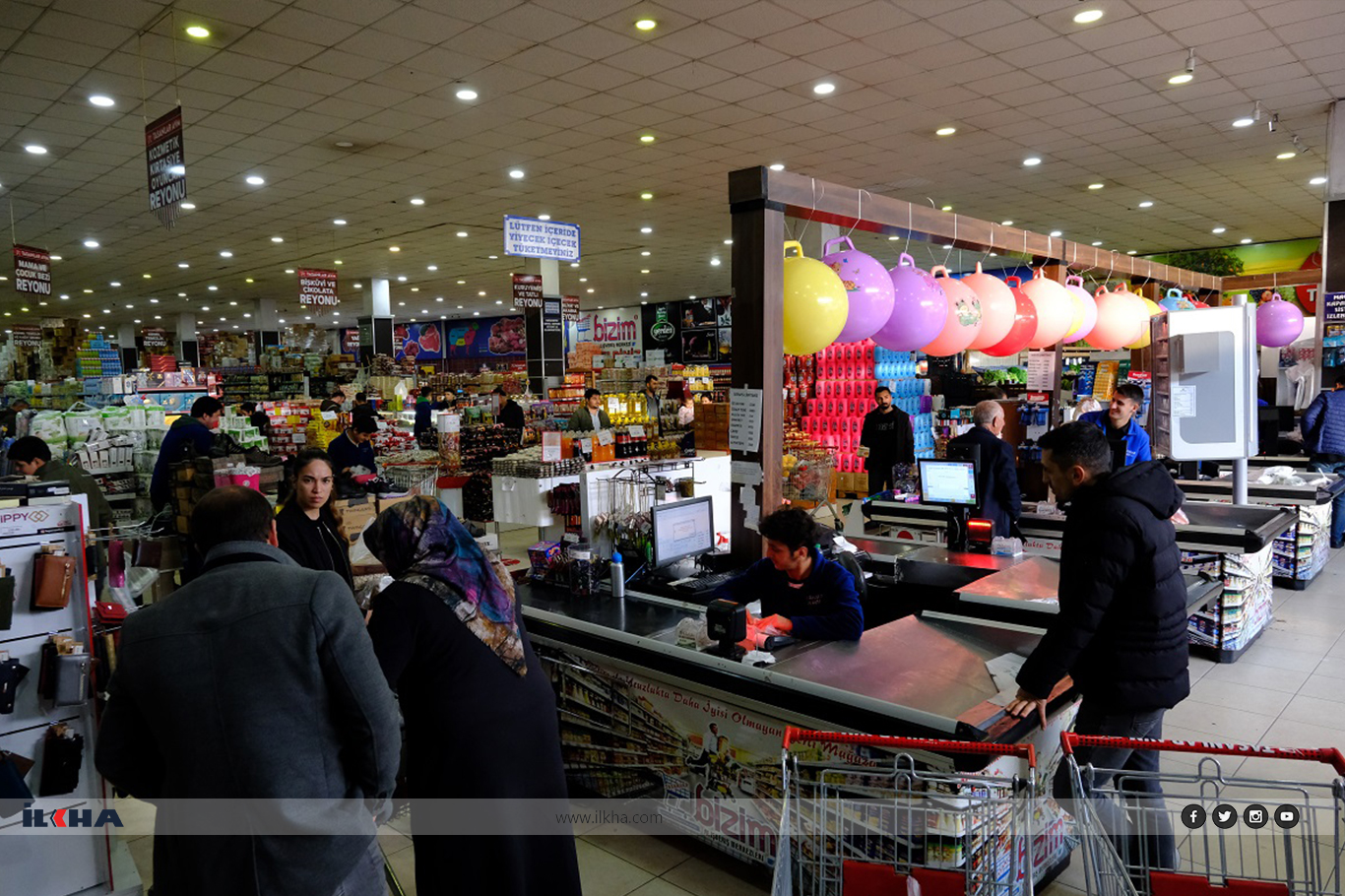Van’daki iki market, 2 aylık kârlarını Filistin’e bağışlayacak