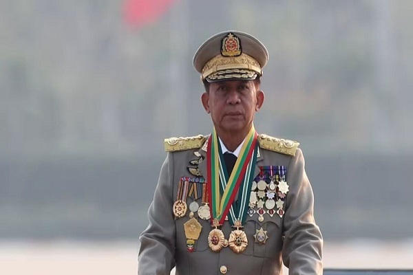 UCM,Myanmar askeri lideri Hlaing için tutuklama emri çıkaracağını duyurdu