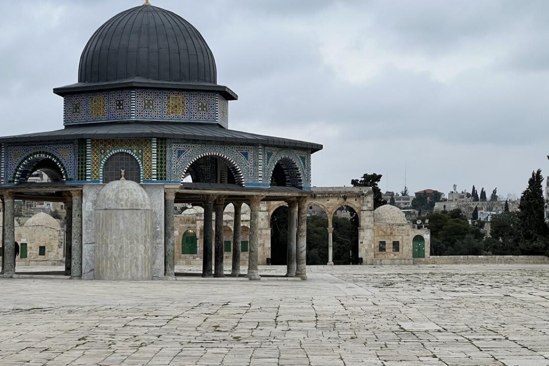 Mescid-i Aksa’da İsrail kısıtlamaları devam ediyor