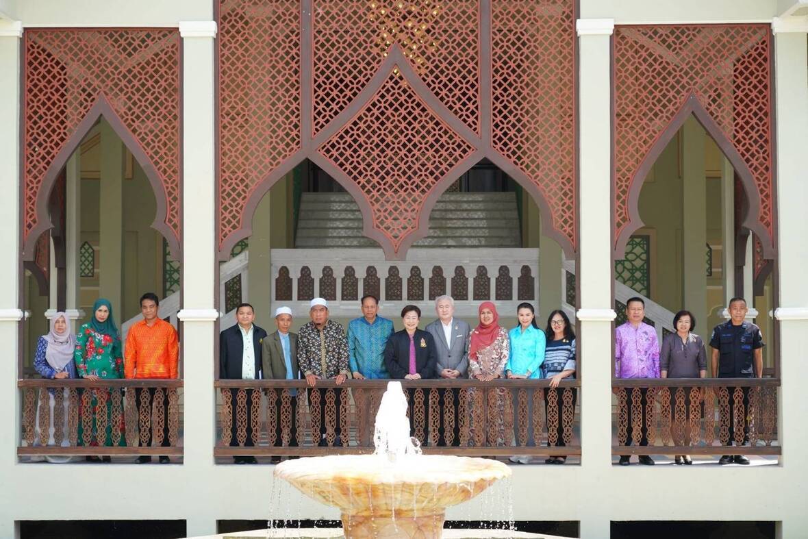 Tayland İslami Eserler ve Kur’an El Yazmaları Koruma Merkezi