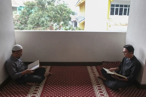 Endonezya'dan Mısır'a oruç tutanlar Kur'an hatim ediyor | Fotoğraf
