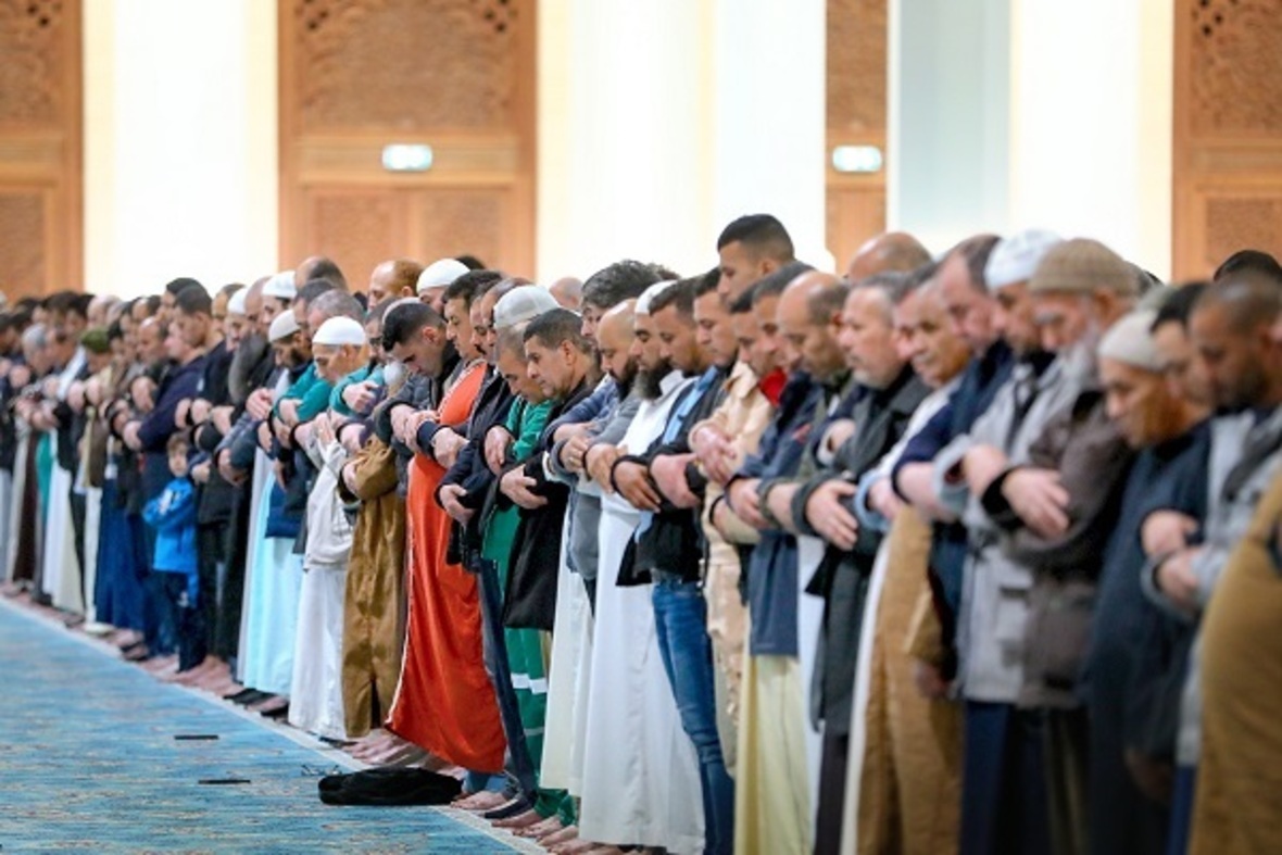 Cumhurbaşkanı Cezayir'de cemaat namazı kıldı | Fotoğraf